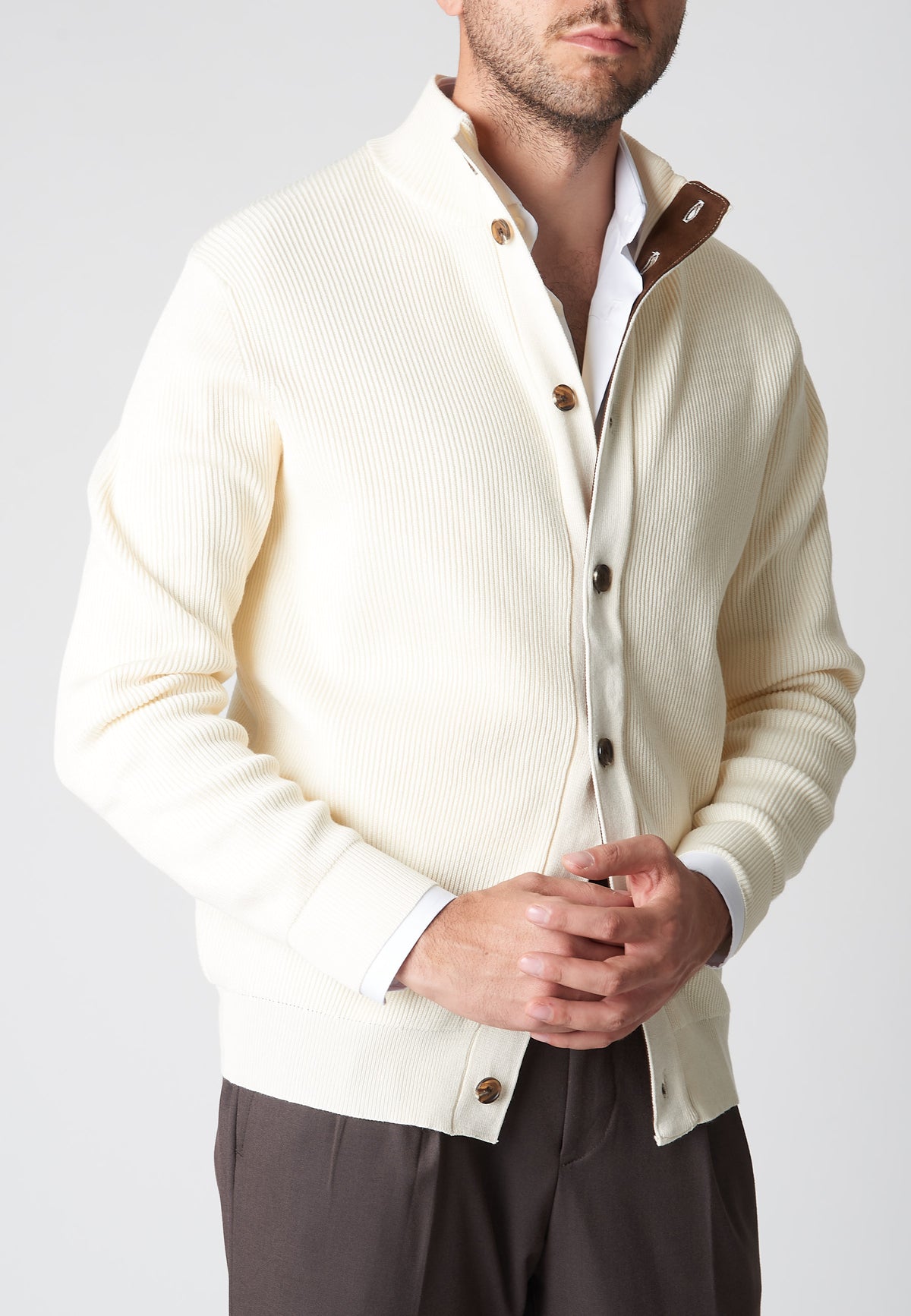 Cardigan con contrasto